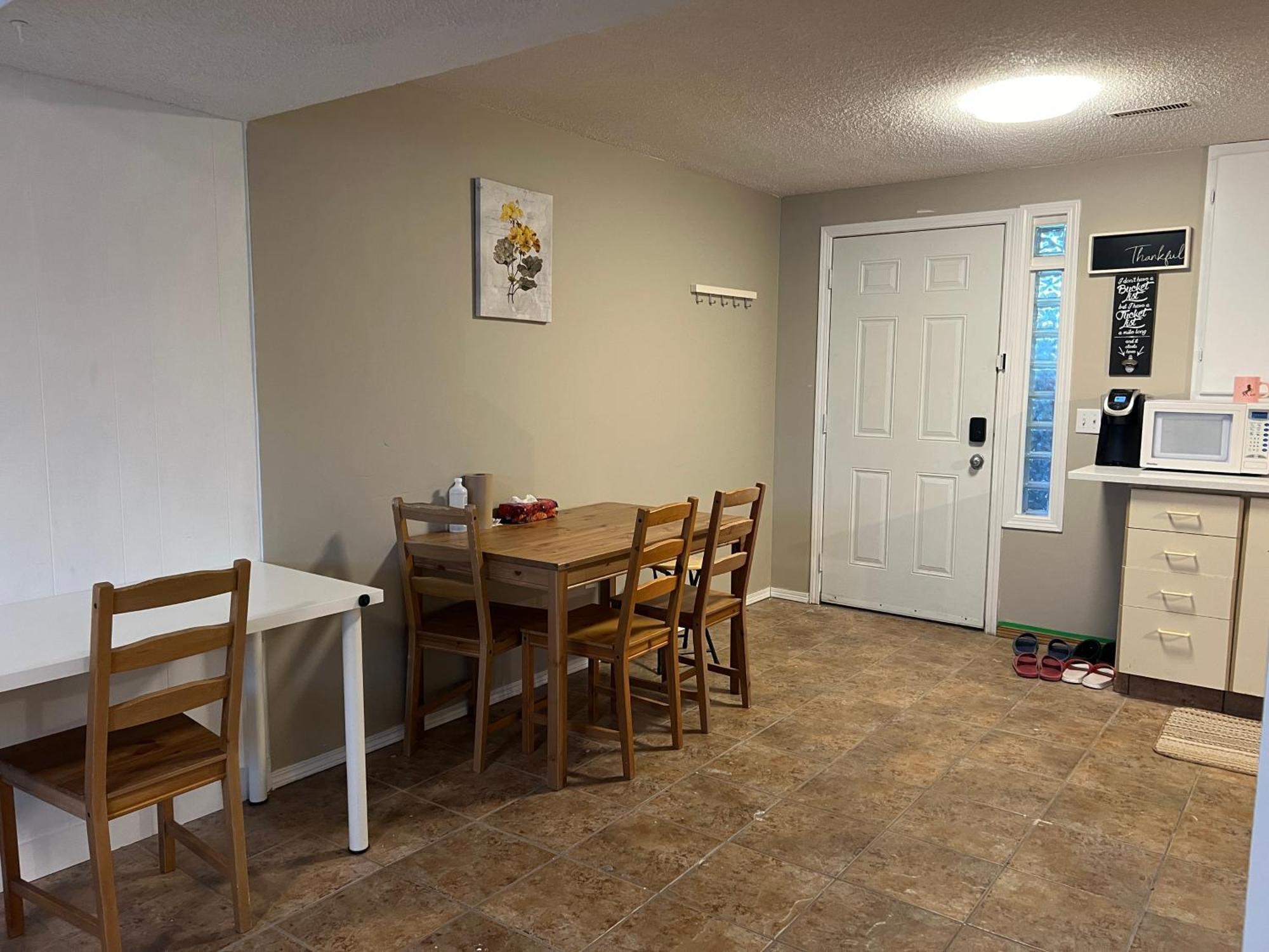 Charming Single House Lower Level YYC Exterior foto